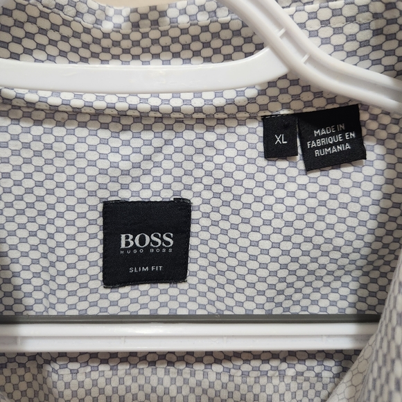 Hugo Boss dress shirt - Picture 5 of 9